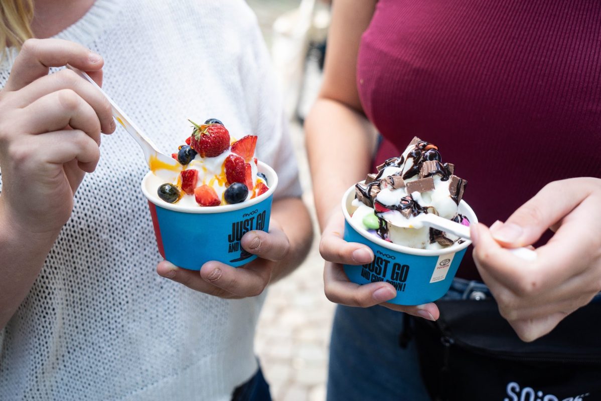 Zwei Eisbecher Kampagne Toyota Aygo Nahaufnahme